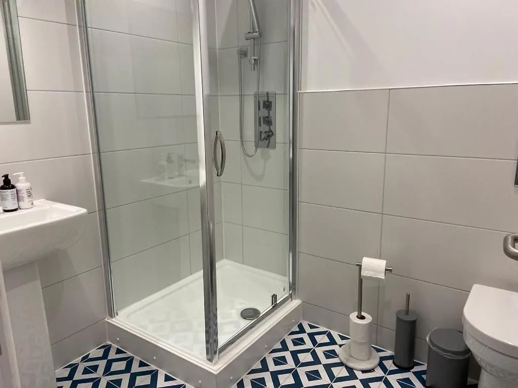 Apartment 10 Penthouse 2 Bedrooms, Sleeps X 4 York Holiday home